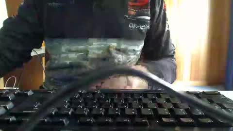Aussie Guy online show from June 2, 3:52 am