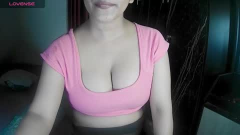 ROSE online show from November 4, 7:37 pm