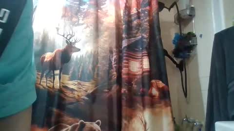 Imstuckhere online show from January 9, 7:03 am