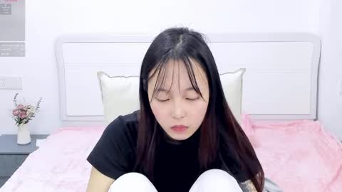 Ina online show from April 16, 9:39 pm