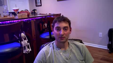 Snapshot of incognitocameltoe chatting on October 19, 12:15 am incognitocameltoe online show from October 19, 12:15 am