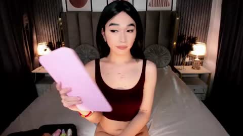 indestructabletrixie online show from June 17, 6:46 pm
