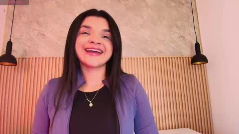 Snapshot of indi_catalina chatting on October 23, 12:06 pm Indi Catalina online show from October 23, 12:06 pm