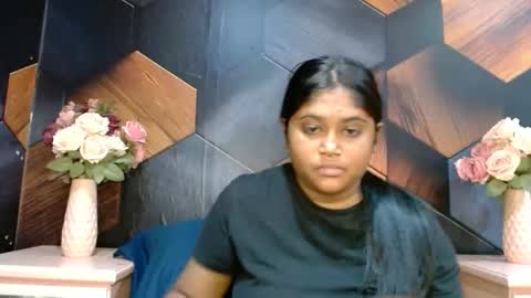 Melz online show from April 25, 1:02 pm