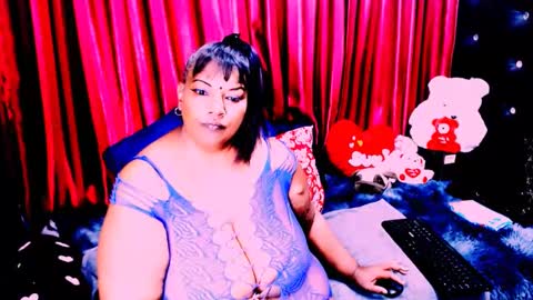 Snapshot of indian_rubyxx chatting on September 22, 8:40 am indian_rubyxx online show from September 22, 8:40 am