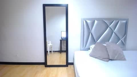 indian_whore18 online show from February 13, 4:00 am