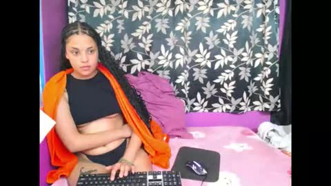 indianmaxine07 online show from October 7, 7:21 pm