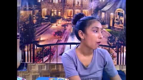 indiansexybutt4u2luv online show from April 22, 6:42 am