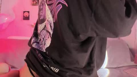 Luna  online show from March 10, 3:22 am