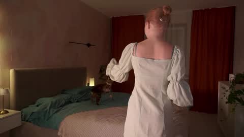 Alexa..  Inst     Fansly infinitysoul  online show from December 14, 6:30 pm