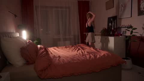 Alexa..  Inst     Fansly infinitysoul  online show from January 19, 8:41 pm