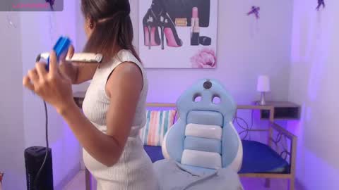 ingrid03_taffur online show from May 23, 7:21 pm