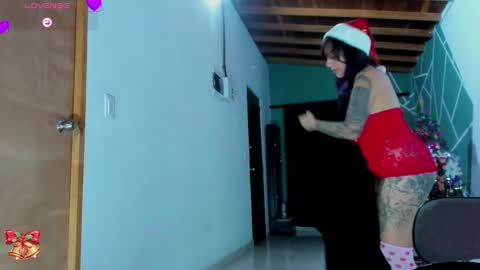 demon online show from December 7, 10:39 am