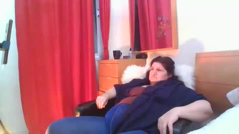 inna46_ online show from December 3, 5:49 pm