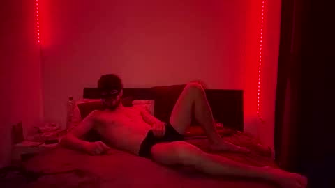 Innes online show from February 8, 10:51 pm