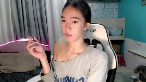 Reign online show from April 19, 6:10 pm