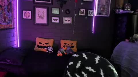   SANIA  online show from October 30, 5:35 pm