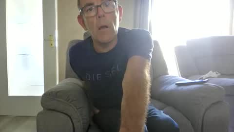 Snapshot of inthemood63 chatting on September 14, 2:40 pm inthemood63 online show from September 14, 2:40 pm