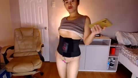 Im Desiree online show from August 3, 11:38 am