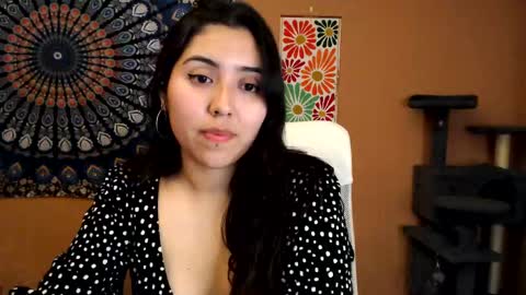 Africa online show from February 17, 9:00 pm