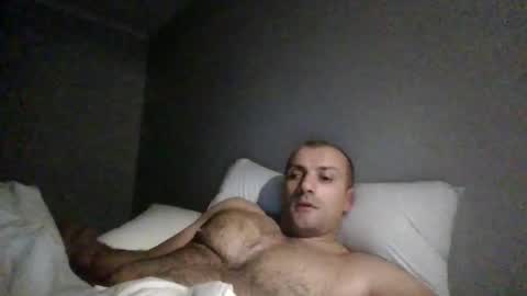 intolder35 online show from April 16, 12:27 pm