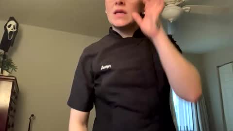 IntoTheWoodsWeGo online show from March 4, 9:45 pm