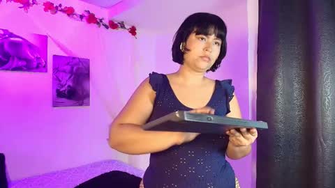 Irene online show from February 28, 9:52 pm