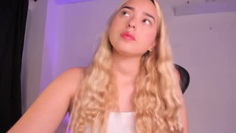 Snapshot of iris3019 chatting on February 9, 3:12 pm iris online show from February 9, 3:12 pm