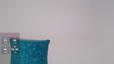 Instagram iris caprice online show from December 4, 2:55 am