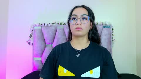 Iris online show from April 19, 6:10 pm