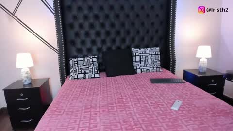 Iris online show from March 9, 1:26 pm