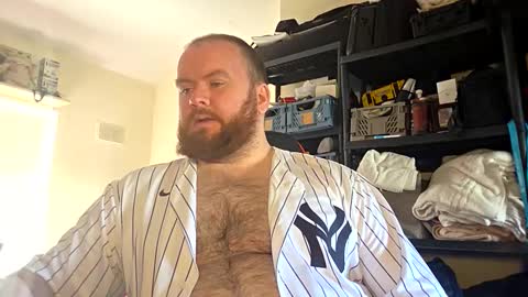 twitter theirishman205 online show from November 23, 1:31 pm