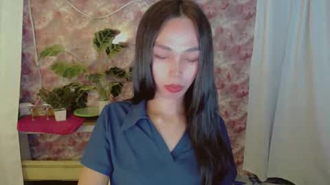 IRISH AND TRIXIE online show from May 21, 8:15 pm