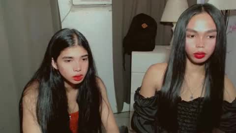 IRISH AND TRIXIE online show from March 8, 2:15 am