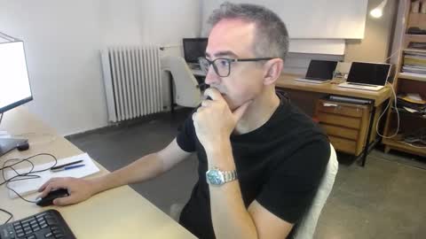 Snapshot of ironchrome chatting on October 6, 4:30 am IronChrome online show from October 6, 4:30 am