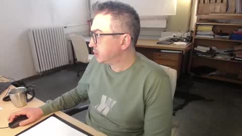 Snapshot of ironchrome chatting on March 3, 6:26 am IronChrome online show from March 3, 6:26 am