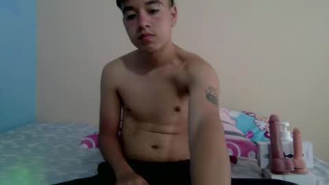 irondante01 online show from March 24, 12:22 pm