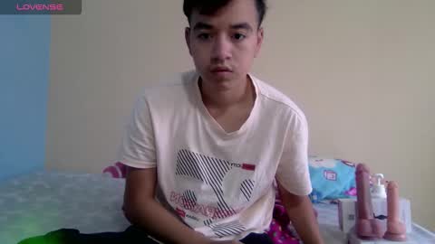 irondante01 online show from March 27, 12:06 pm