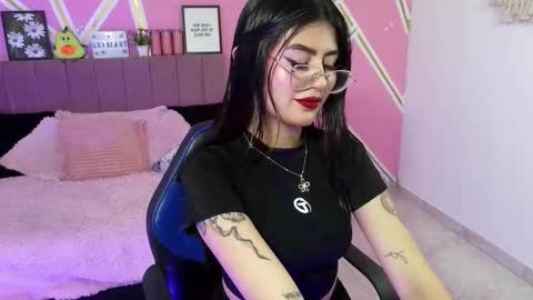 isabela online show from March 9, 11:09 pm