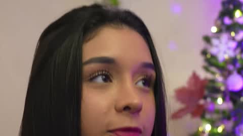 Isabella        online show from December 23, 12:06 am