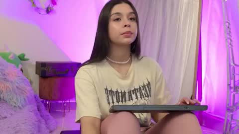 Isabella        online show from March 1, 12:04 am