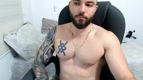 Isaac carter online show from April 21, 10:55 am