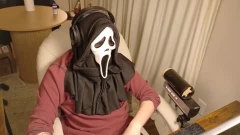 isaac online show from May 19, 8:43 am