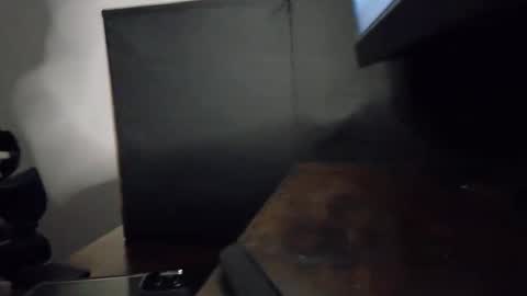 isaac online show from April 21, 10:33 am