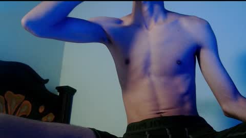 isaac online show from March 5, 9:16 am