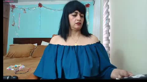 Isabeel Sofia online show from July 28, 8:52 pm