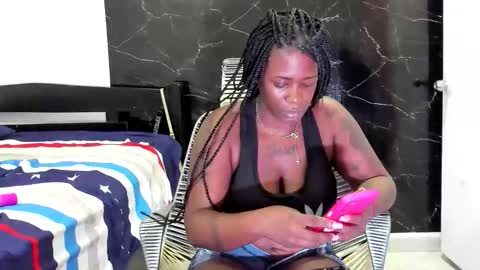 isabella online show from April 21, 3:57 am