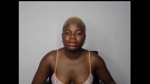 isabella online show from March 8, 12:11 am