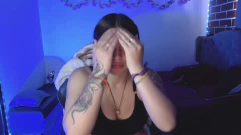 isabella_monntolvo online show from May 23, 4:36 pm