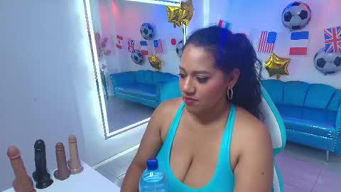 Isabella  online show from July 10, 8:57 pm